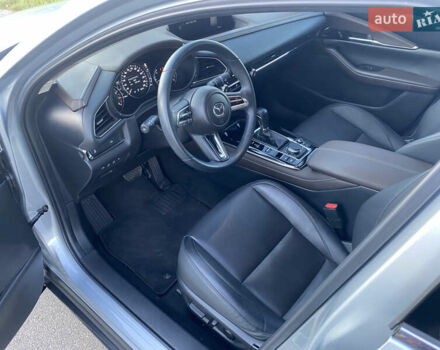 Серый Мазда CX-30, объемом двигателя 2.5 л и пробегом 32 тыс. км за 23500 $, фото 5 на Automoto.ua