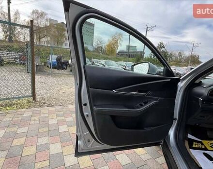 Серый Мазда CX-30, объемом двигателя 2.5 л и пробегом 117 тыс. км за 19900 $, фото 8 на Automoto.ua