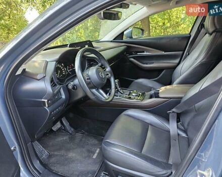 Серый Мазда CX-30, объемом двигателя 2.5 л и пробегом 22 тыс. км за 21000 $, фото 4 на Automoto.ua