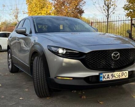 Серый Мазда CX-30, объемом двигателя 2.5 л и пробегом 123 тыс. км за 18900 $, фото 6 на Automoto.ua