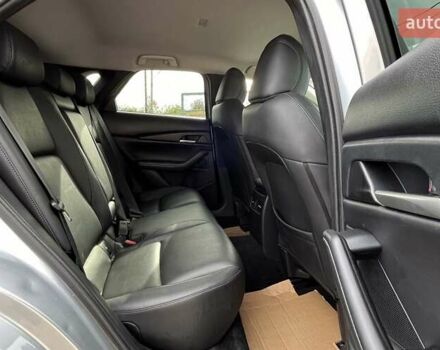 Серый Мазда CX-30, объемом двигателя 2.5 л и пробегом 117 тыс. км за 19900 $, фото 18 на Automoto.ua