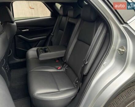 Серый Мазда CX-30, объемом двигателя 2.49 л и пробегом 62 тыс. км за 22490 $, фото 12 на Automoto.ua