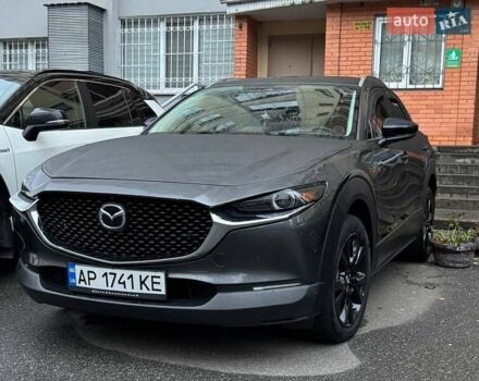 Серый Мазда CX-30, объемом двигателя 2.5 л и пробегом 51 тыс. км за 22900 $, фото 3 на Automoto.ua