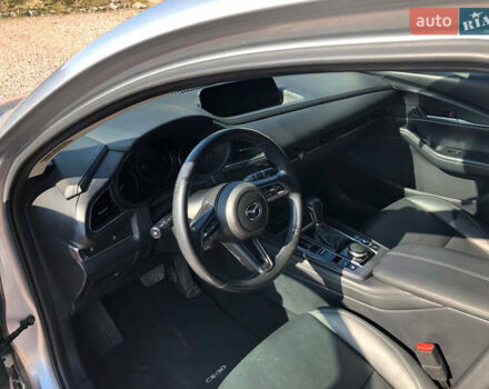 Серый Мазда CX-30, объемом двигателя 2.5 л и пробегом 95 тыс. км за 21500 $, фото 11 на Automoto.ua