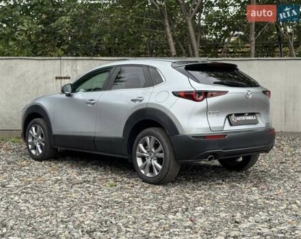 Серый Мазда CX-30, объемом двигателя 2.49 л и пробегом 62 тыс. км за 22490 $, фото 4 на Automoto.ua