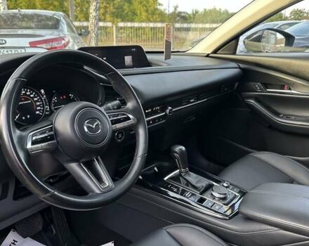 Серый Мазда CX-30, объемом двигателя 2.5 л и пробегом 100 тыс. км за 20800 $, фото 1 на Automoto.ua
