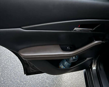 Серый Мазда CX-30, объемом двигателя 2.5 л и пробегом 51 тыс. км за 22900 $, фото 15 на Automoto.ua