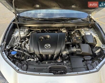Серый Мазда CX-30, объемом двигателя 2.5 л и пробегом 123 тыс. км за 18900 $, фото 11 на Automoto.ua