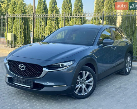 Серый Мазда CX-30, объемом двигателя 2 л и пробегом 67 тыс. км за 21200 $, фото 2 на Automoto.ua