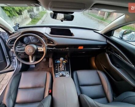 Мазда CX-30 2021 в Львове на Automoto.ua Серый Мазда CX-30, объемом двигателя 2.5 л и пробегом 33 тыс. км за 21500 $, фото 24 на Automoto.ua