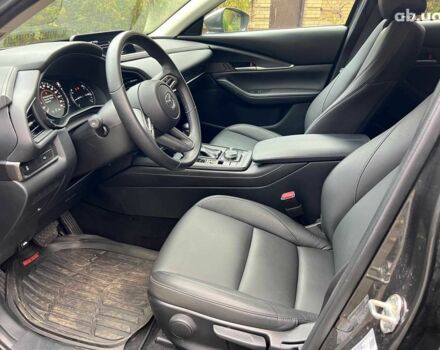 Сірий Мазда CX-30, об'ємом двигуна 2.5 л та пробігом 29 тис. км за 20990 $, фото 10 на Automoto.ua
