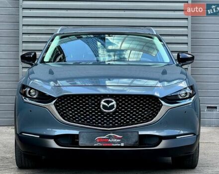 Серый Мазда CX-30, объемом двигателя 0 л и пробегом 36 тыс. км за 24900 $, фото 4 на Automoto.ua