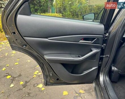 Серый Мазда CX-30, объемом двигателя 2.5 л и пробегом 29 тыс. км за 20990 $, фото 19 на Automoto.ua