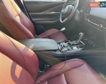 Серый Мазда CX-30, объемом двигателя 2.5 л и пробегом 63 тыс. км за 20300 $, фото 15 на Automoto.ua