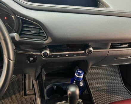 Серый Мазда CX-30, объемом двигателя 2.5 л и пробегом 41 тыс. км за 24200 $, фото 15 на Automoto.ua