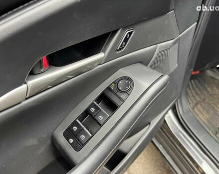 Сірий Мазда CX-30, об'ємом двигуна 2.5 л та пробігом 29 тис. км за 20990 $, фото 9 на Automoto.ua