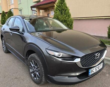Серый Мазда CX-30, объемом двигателя 2 л и пробегом 5 тыс. км за 19900 $, фото 2 на Automoto.ua