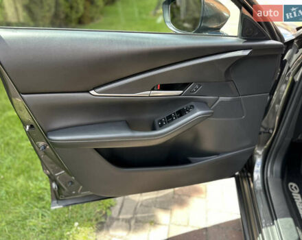 Сірий Мазда CX-30, об'ємом двигуна 2.5 л та пробігом 67 тис. км за 19800 $, фото 7 на Automoto.ua