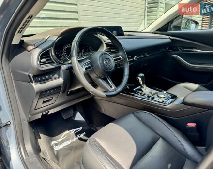 Серый Мазда CX-30, объемом двигателя 0 л и пробегом 36 тыс. км за 24900 $, фото 19 на Automoto.ua