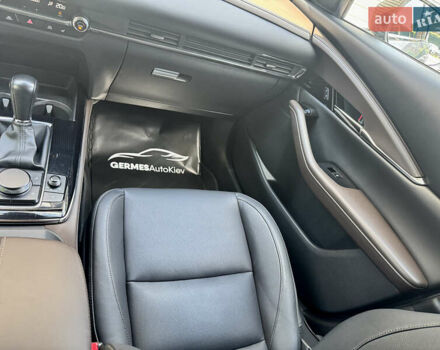 Серый Мазда CX-30, объемом двигателя 0 л и пробегом 36 тыс. км за 24900 $, фото 16 на Automoto.ua