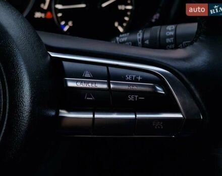 Серый Мазда CX-30, объемом двигателя 2.5 л и пробегом 60 тыс. км за 25990 $, фото 64 на Automoto.ua
