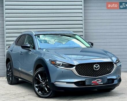 Серый Мазда CX-30, объемом двигателя 0 л и пробегом 36 тыс. км за 24900 $, фото 2 на Automoto.ua