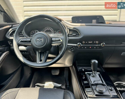 Серый Мазда CX-30, объемом двигателя 0 л и пробегом 36 тыс. км за 24900 $, фото 17 на Automoto.ua