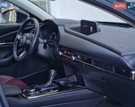 Серый Мазда CX-30, объемом двигателя 2.5 л и пробегом 60 тыс. км за 25990 $, фото 48 на Automoto.ua