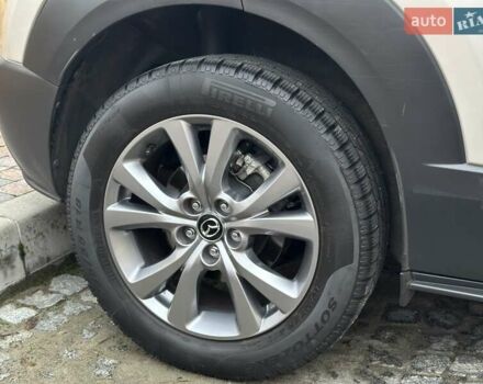 Серый Мазда CX-30, объемом двигателя 2.49 л и пробегом 103 тыс. км за 23000 $, фото 21 на Automoto.ua