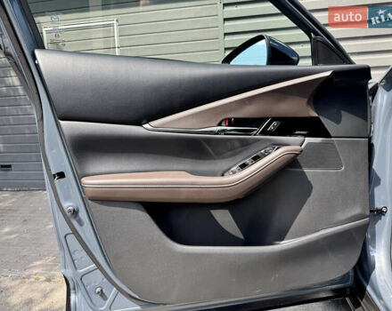 Серый Мазда CX-30, объемом двигателя 0 л и пробегом 36 тыс. км за 24900 $, фото 28 на Automoto.ua