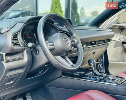 Сірий Мазда CX-30, об'ємом двигуна 2.49 л та пробігом 34 тис. км за 24500 $, фото 13 на Automoto.ua