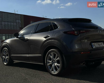 Серый Мазда CX-30, объемом двигателя 2 л и пробегом 15 тыс. км за 28000 $, фото 11 на Automoto.ua