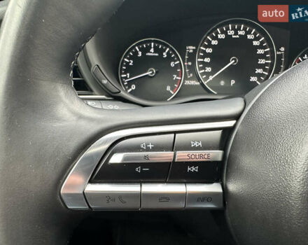 Серый Мазда CX-30, объемом двигателя 2.49 л и пробегом 29 тыс. км за 24900 $, фото 38 на Automoto.ua