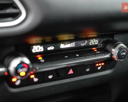 Серый Мазда CX-30, объемом двигателя 2 л и пробегом 21 тыс. км за 30035 $, фото 29 на Automoto.ua