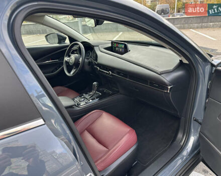 Серый Мазда CX-30, объемом двигателя 2.49 л и пробегом 29 тыс. км за 24900 $, фото 20 на Automoto.ua