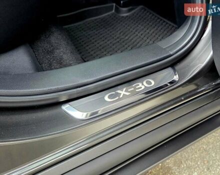 Серый Мазда CX-30, объемом двигателя 2.5 л и пробегом 8 тыс. км за 24222 $, фото 51 на Automoto.ua