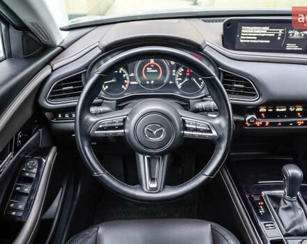 Серый Мазда CX-30, объемом двигателя 2 л и пробегом 21 тыс. км за 30035 $, фото 8 на Automoto.ua