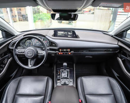 Серый Мазда CX-30, объемом двигателя 2 л и пробегом 21 тыс. км за 30035 $, фото 7 на Automoto.ua