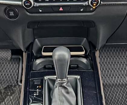 Серый Мазда CX-30, объемом двигателя 2.5 л и пробегом 8 тыс. км за 24222 $, фото 48 на Automoto.ua