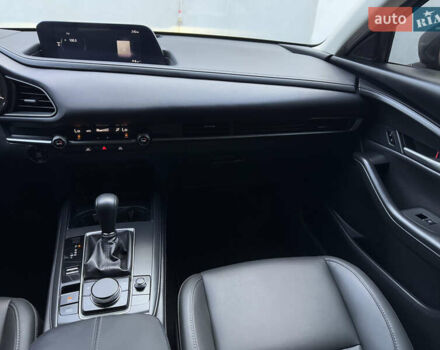 Серый Мазда CX-30, объемом двигателя 2.49 л и пробегом 20 тыс. км за 21950 $, фото 17 на Automoto.ua
