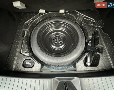 Сірий Мазда CX-30, об'ємом двигуна 2.5 л та пробігом 21 тис. км за 21000 $, фото 44 на Automoto.ua