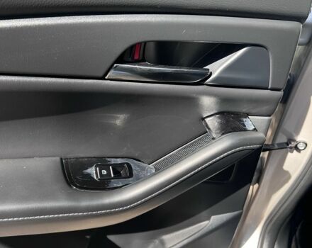 Серый Мазда CX-30, объемом двигателя 2.5 л и пробегом 17 тыс. км за 22500 $, фото 7 на Automoto.ua