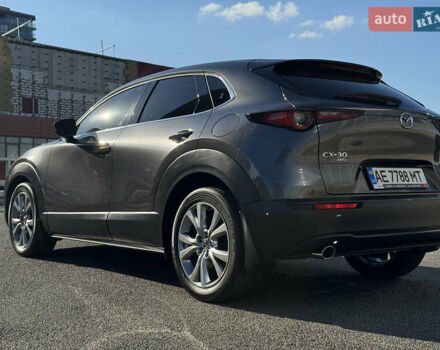 Серый Мазда CX-30, объемом двигателя 2 л и пробегом 15 тыс. км за 28000 $, фото 17 на Automoto.ua