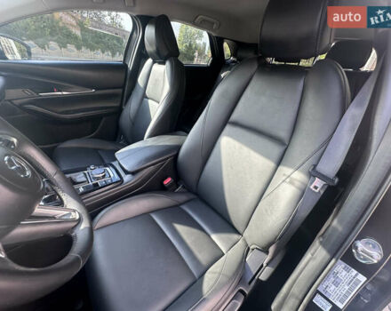 Сірий Мазда CX-30, об'ємом двигуна 2.49 л та пробігом 62 тис. км за 21499 $, фото 24 на Automoto.ua
