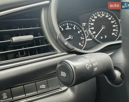 Серый Мазда CX-30, объемом двигателя 2.49 л и пробегом 29 тыс. км за 24900 $, фото 35 на Automoto.ua