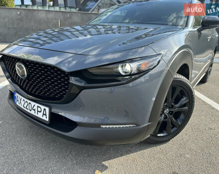 Серый Мазда CX-30, объемом двигателя 2.49 л и пробегом 29 тыс. км за 24900 $, фото 3 на Automoto.ua