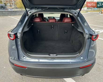 Серый Мазда CX-30, объемом двигателя 2.49 л и пробегом 29 тыс. км за 24900 $, фото 25 на Automoto.ua