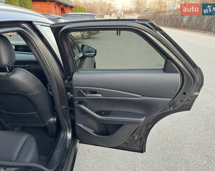 Серый Мазда CX-30, объемом двигателя 2.5 л и пробегом 2 тыс. км за 25550 $, фото 15 на Automoto.ua