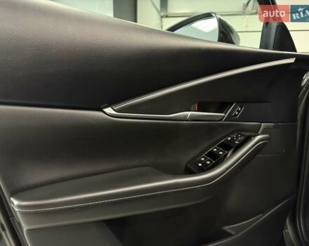 Серый Мазда CX-30, объемом двигателя 2.5 л и пробегом 3 тыс. км за 24900 $, фото 34 на Automoto.ua