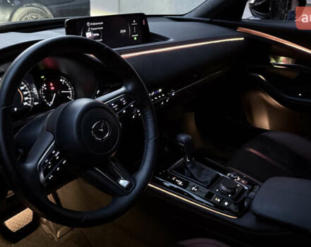 Серый Мазда CX-30, объемом двигателя 2 л и пробегом 7 тыс. км за 35500 $, фото 93 на Automoto.ua